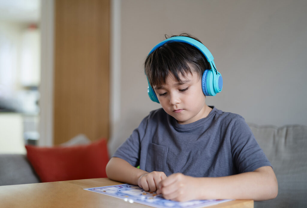 Empowering Language Skills with Sentence Building Activities for ASD and LD